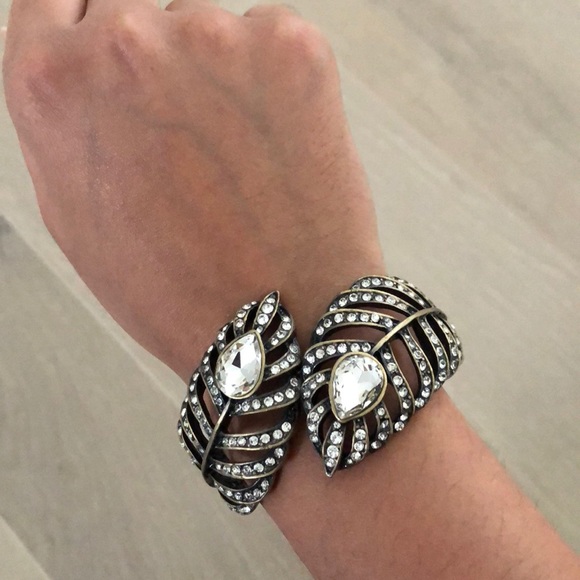 Brushed gold/silver feather bangle - Picture 2 of 2